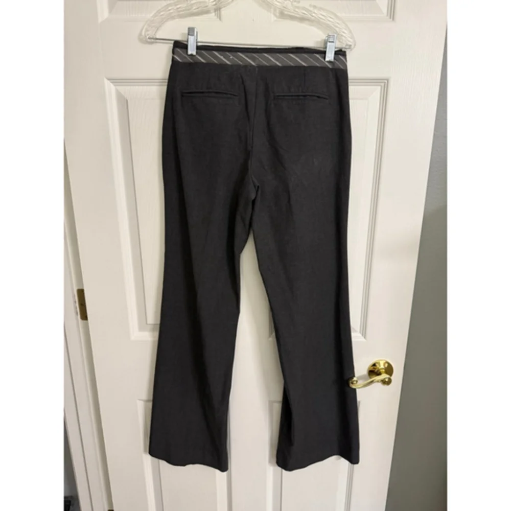 Flared Leg Dress Pants Old Navy Gray Size 4 w/Faux Belt Low waist Stretch